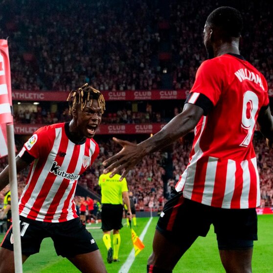 Nico Williams junto a su hermano Iñaki Williams - Athletic Club