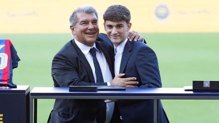 Laporta y Gavi | Foto: FC Barcelona