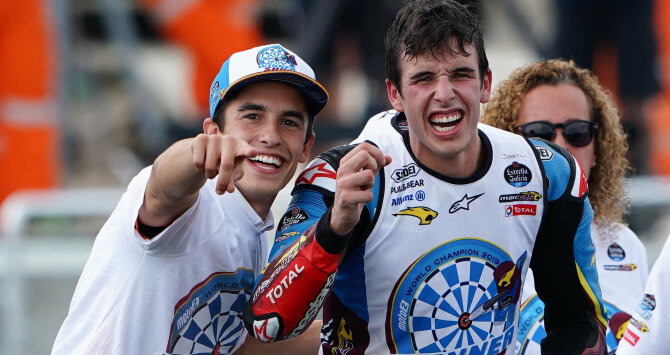 Marc y Álex Márquez | Foto: AP